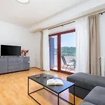 Apartments Labinac